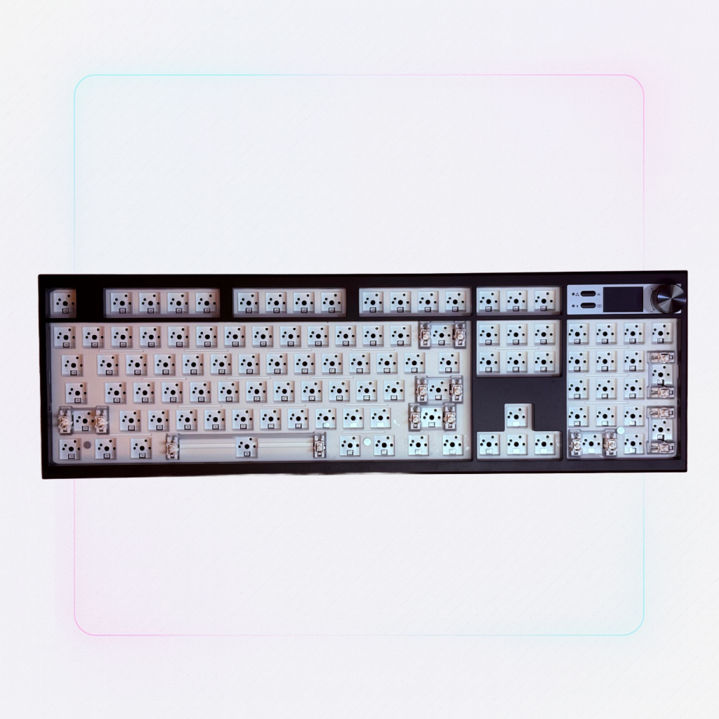 Zuoya GMK104 (Full Size | 104-key | Tri-mode | TFT Display)