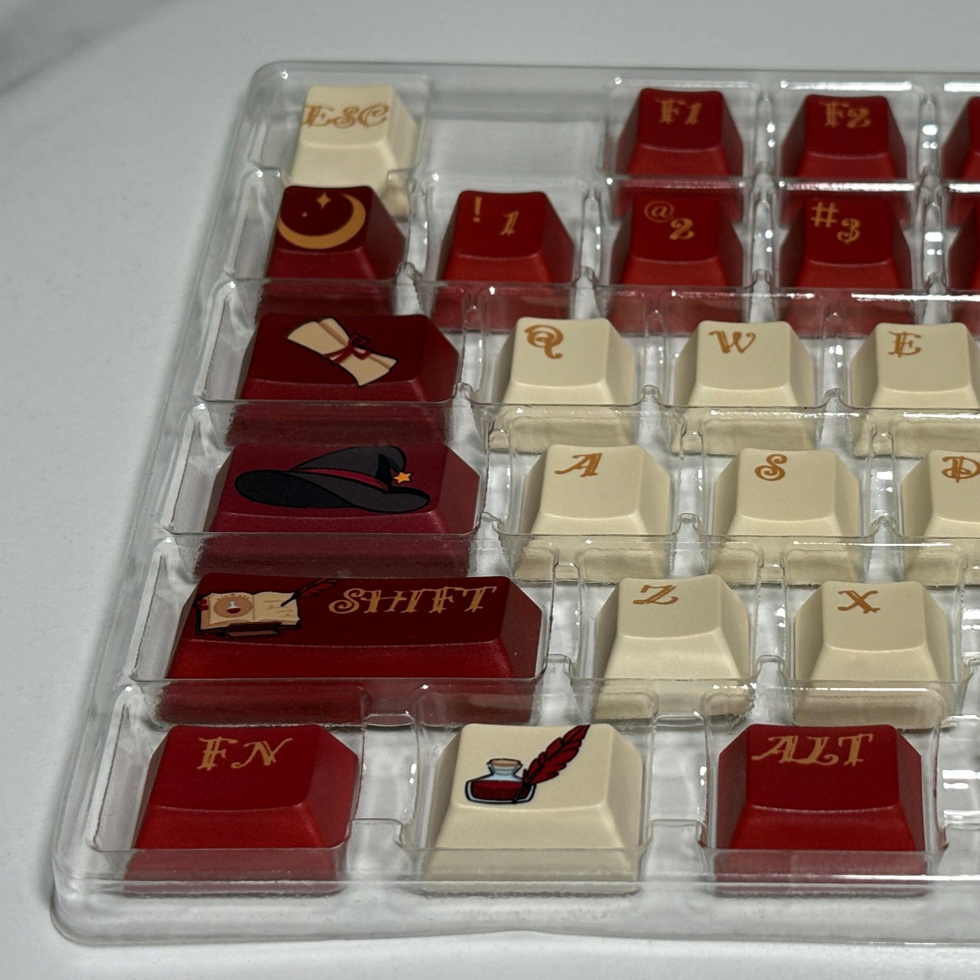 Harry Potter – Gryffindor House Keycap (Cherry Profile | 108-key)