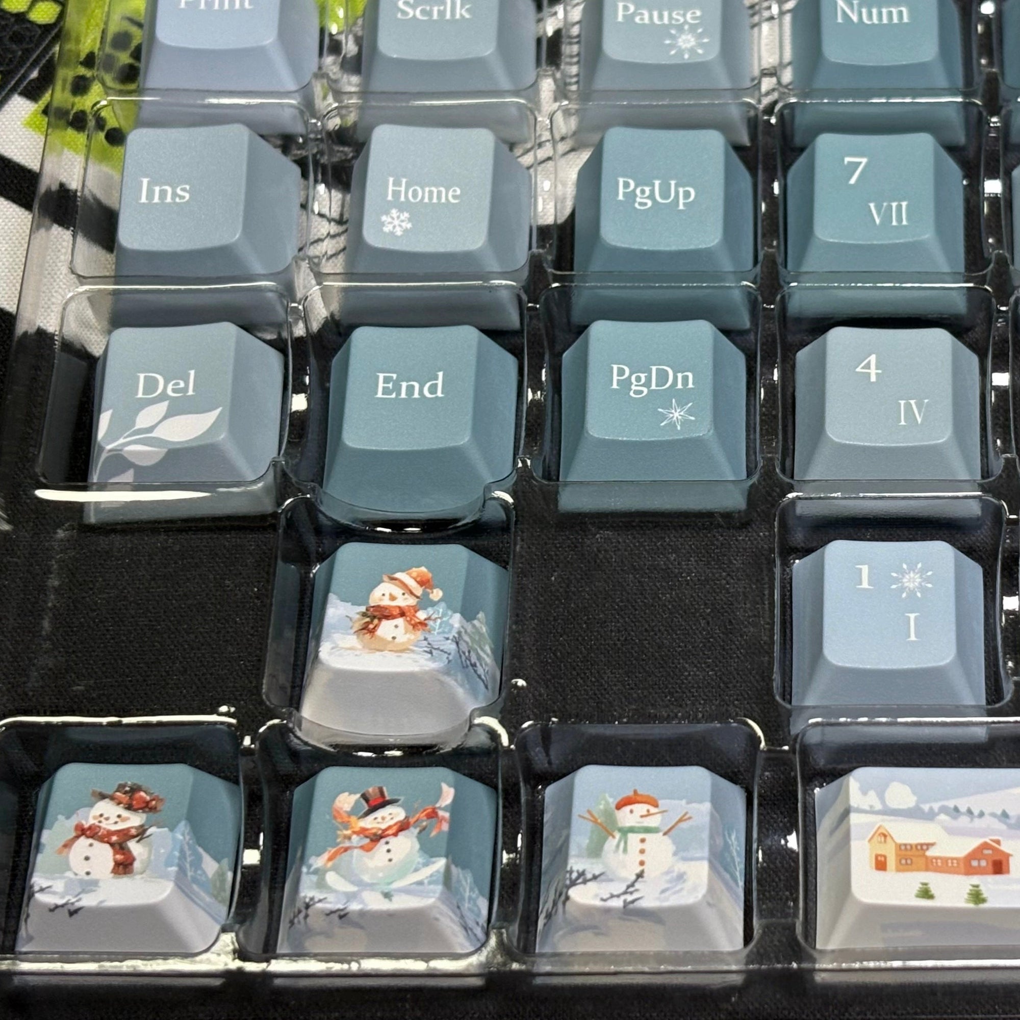 Winter Returned Keycap (Cherry Profile | 120-key)
