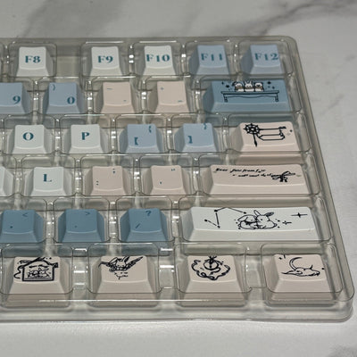 Gentle Snow Keycap (Cherry Profile | 108-key)