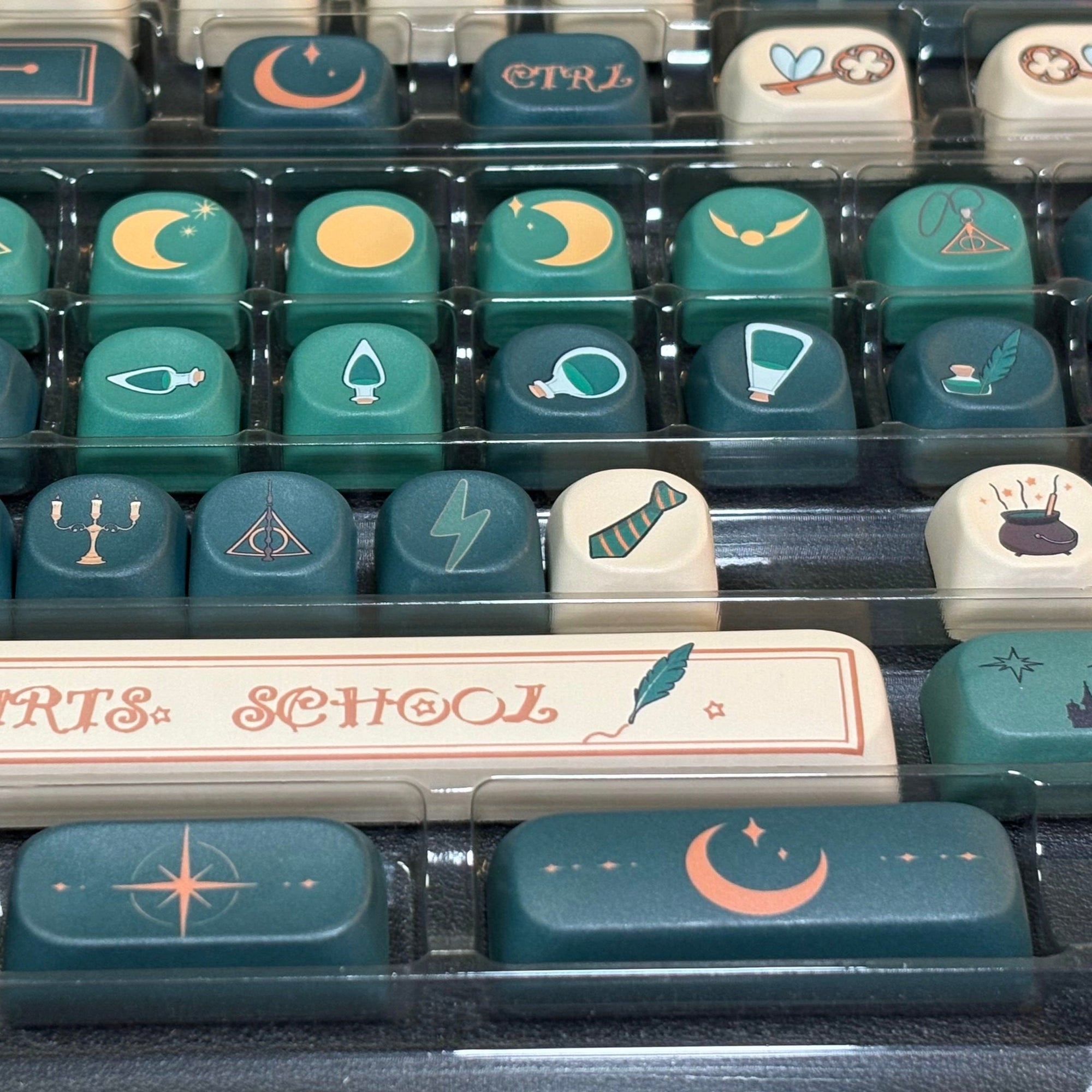 Harry Potter – Slytherin House Keycap (MOA Profile | 108-key)