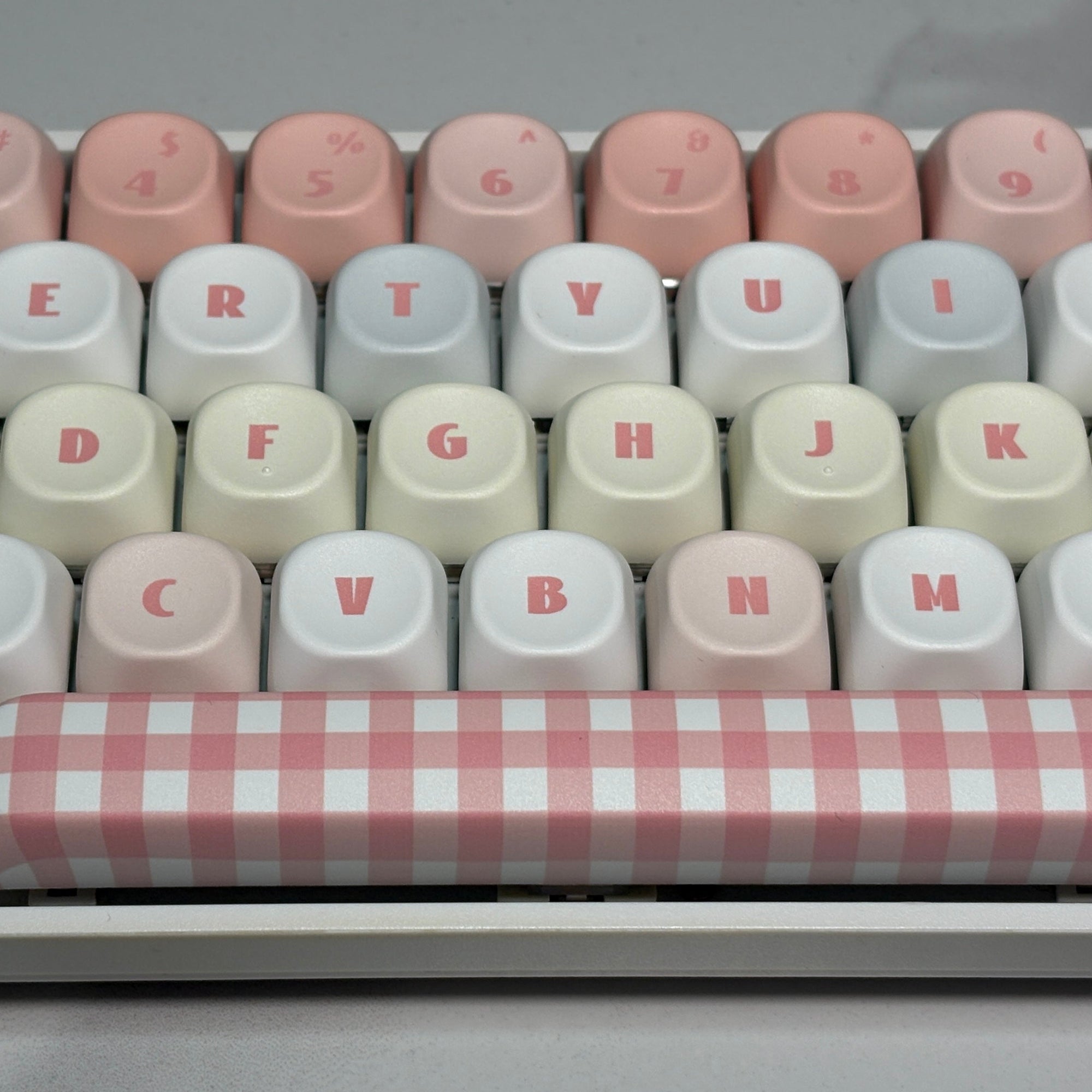 Sanrio-Inspired Keycap (MOA Profile | 108-key)