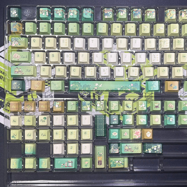 Fragrant Tea Splash Keycap (Cherry Profile | 120-key)