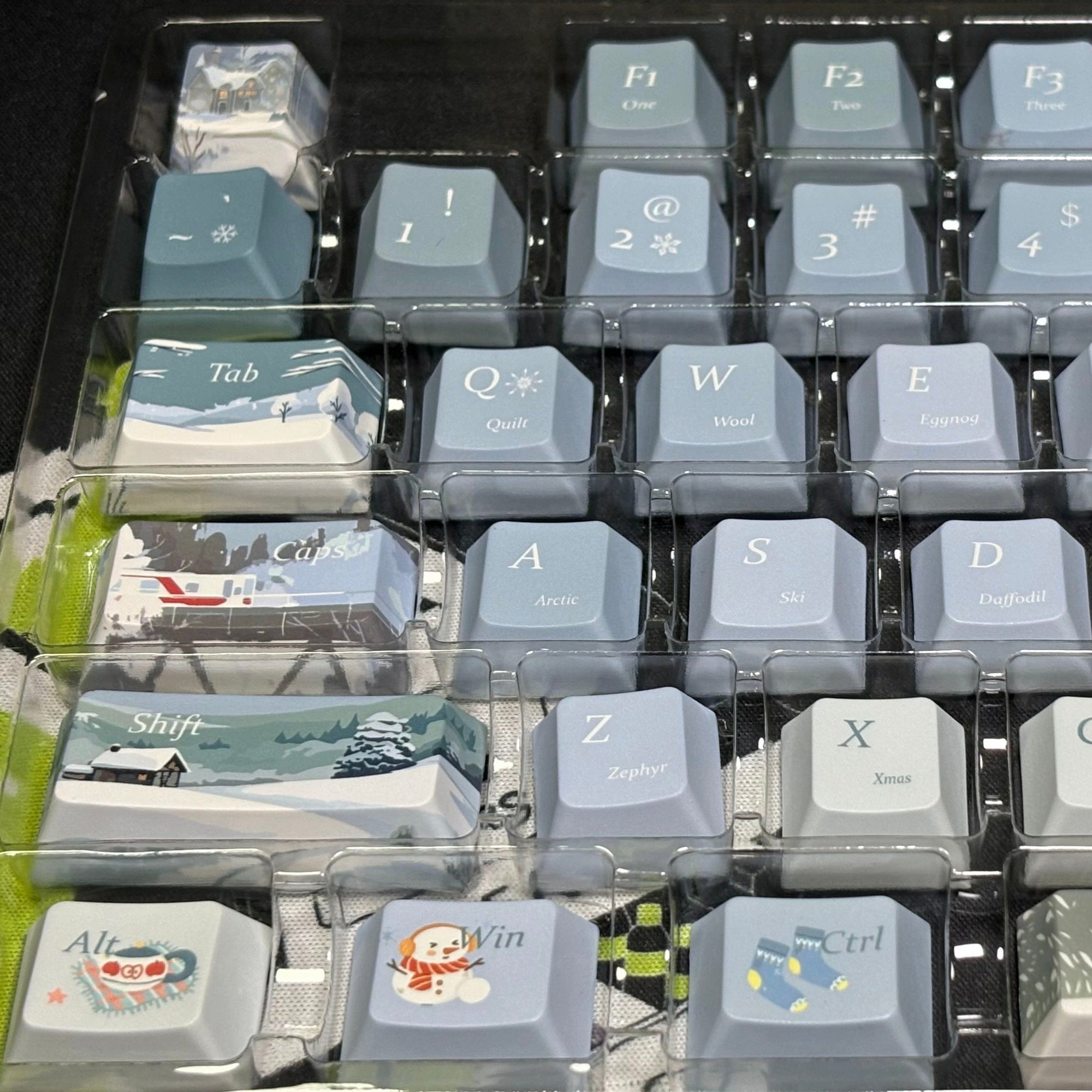 Winter Returned Keycap (Cherry Profile | 120-key)