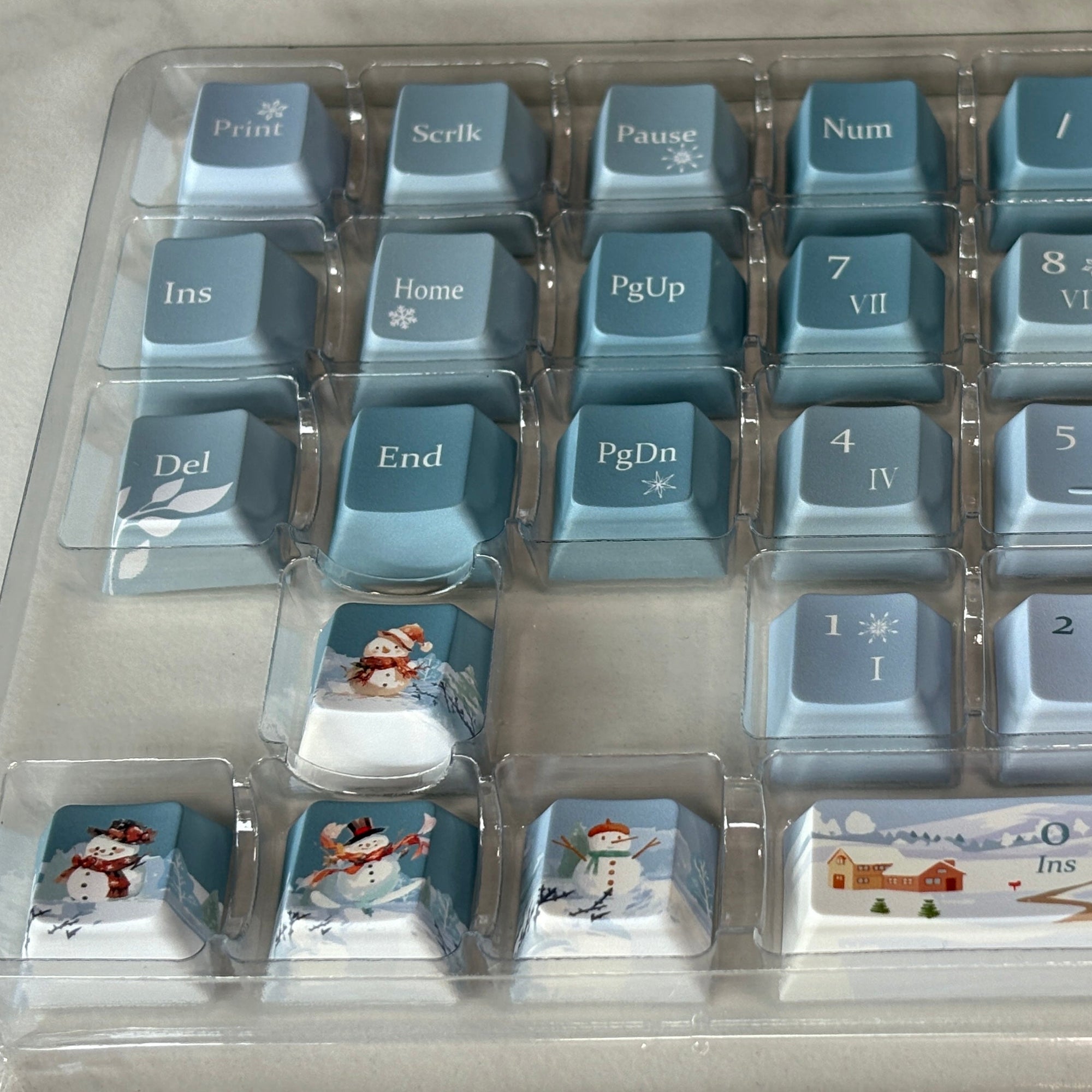 Winter Returned Keycap (Cherry Profile | 120-key)